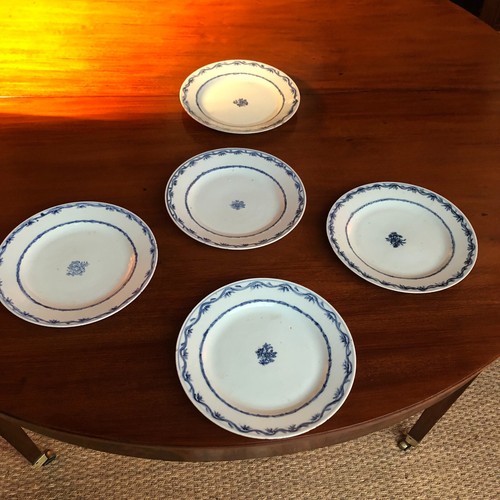 Ensemble assiettes plates - 5,